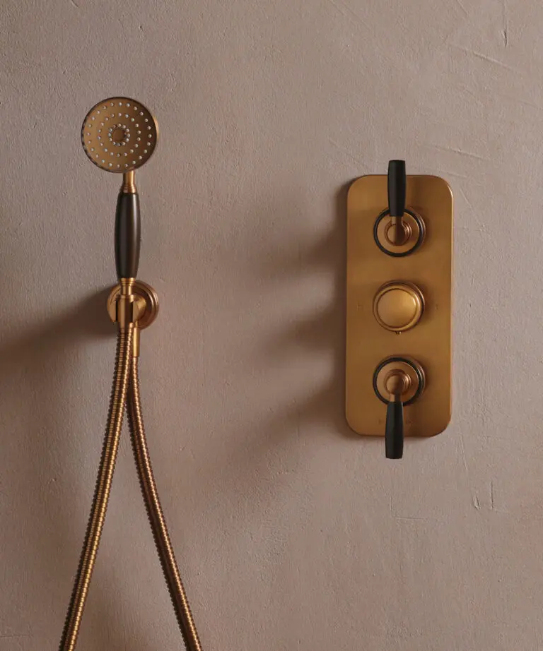 One hundred collection showers