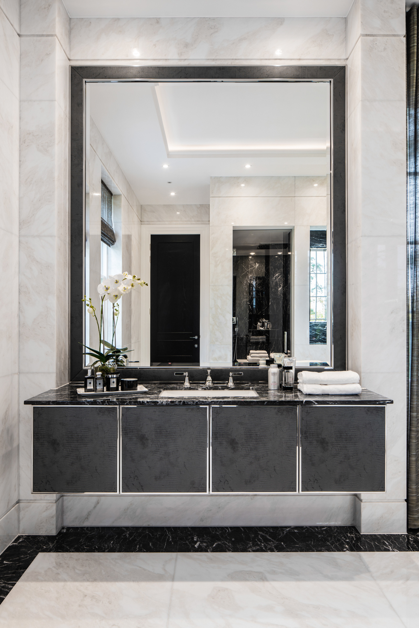 Family mansion, East Sussex image