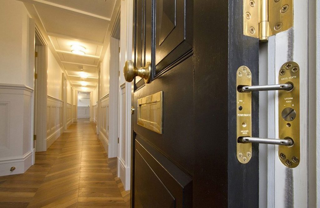 The benefits of concealed jamb door closers